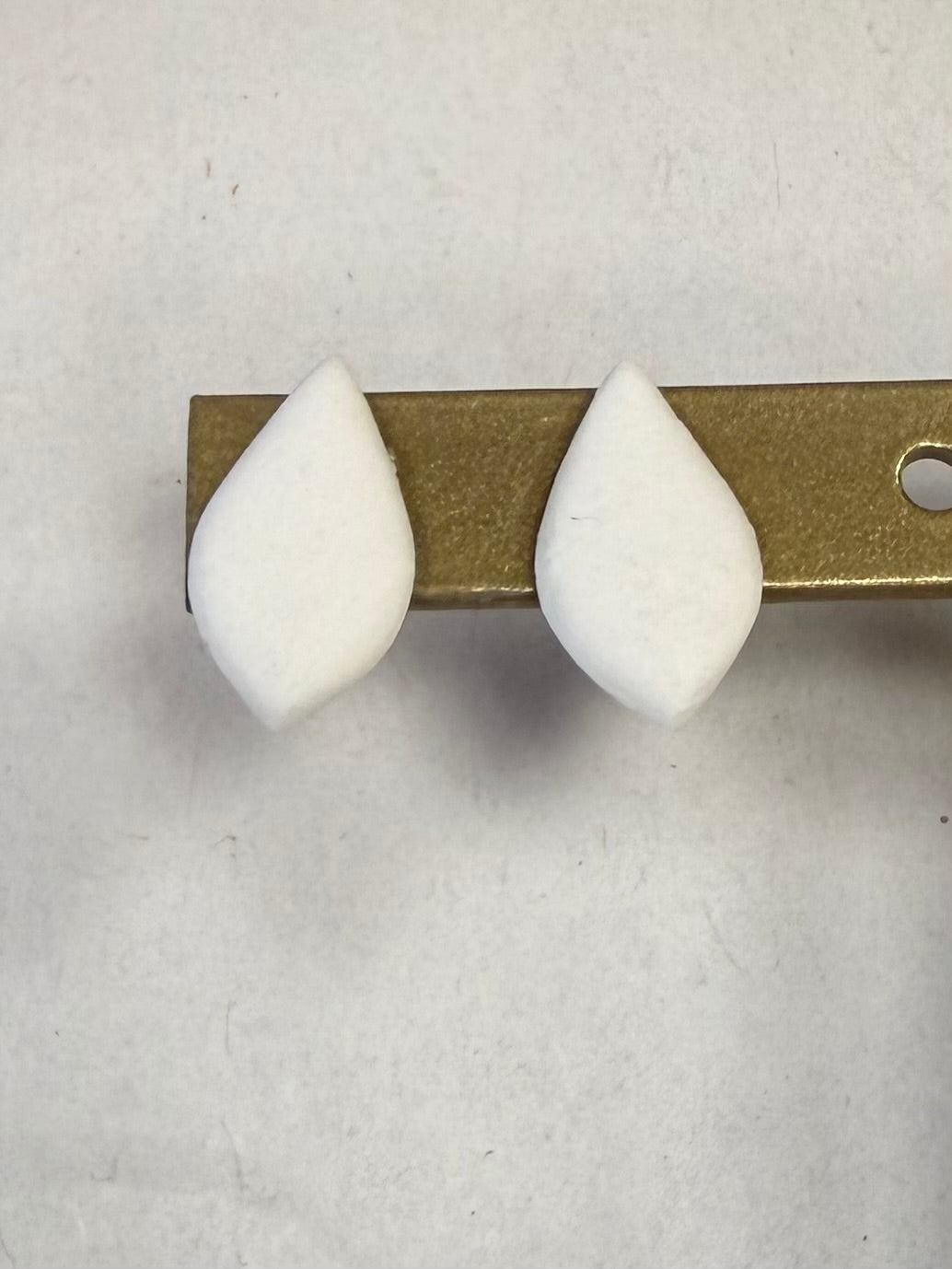 Clous d'oreilles - Goutte