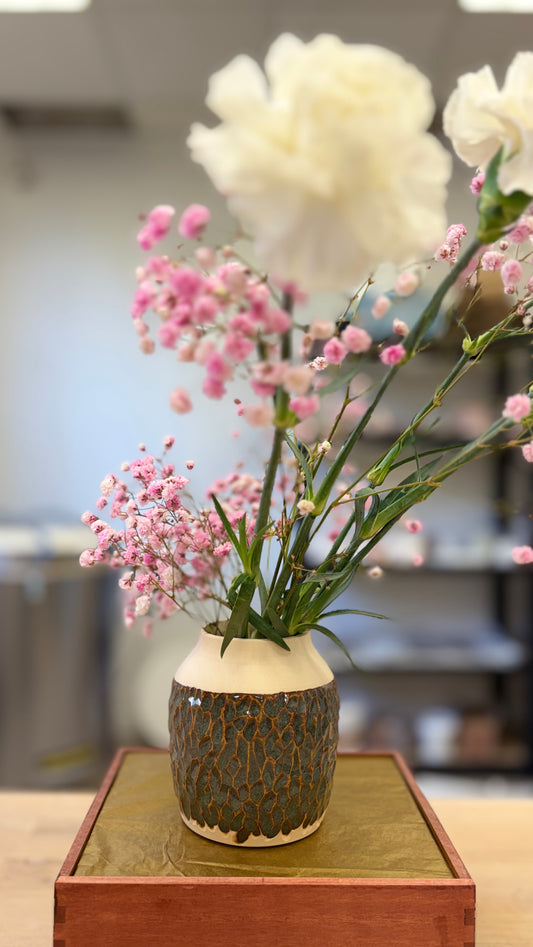 Vase échancré - grès blanc