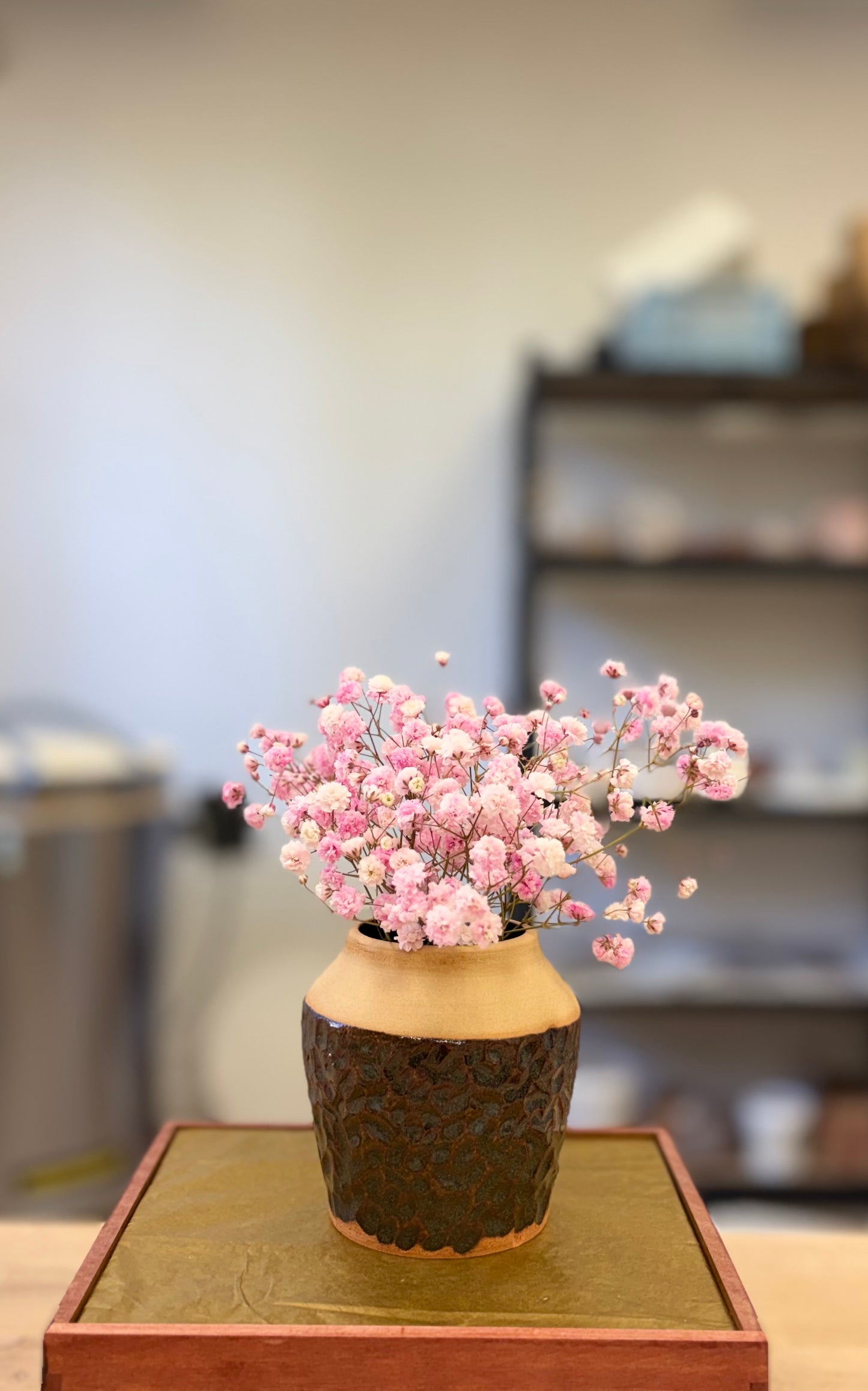Vase échancré - grès roux